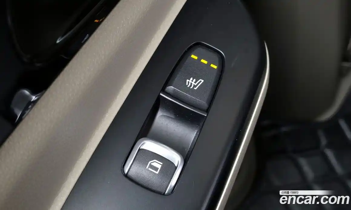 Kia Canival 2023 2.2 Автомат в Москве № 532165, фото 19