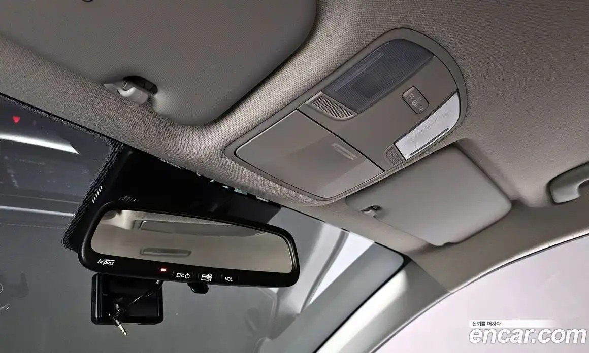 Kia Stonic 2019 1.4 Автомат в Москве № 532563, фото 17