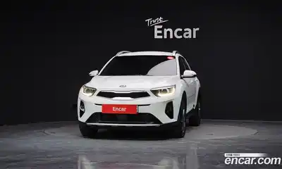 Kia Stonic 2019 1.4 Автомат в Москве № 532563, миниатюра 3