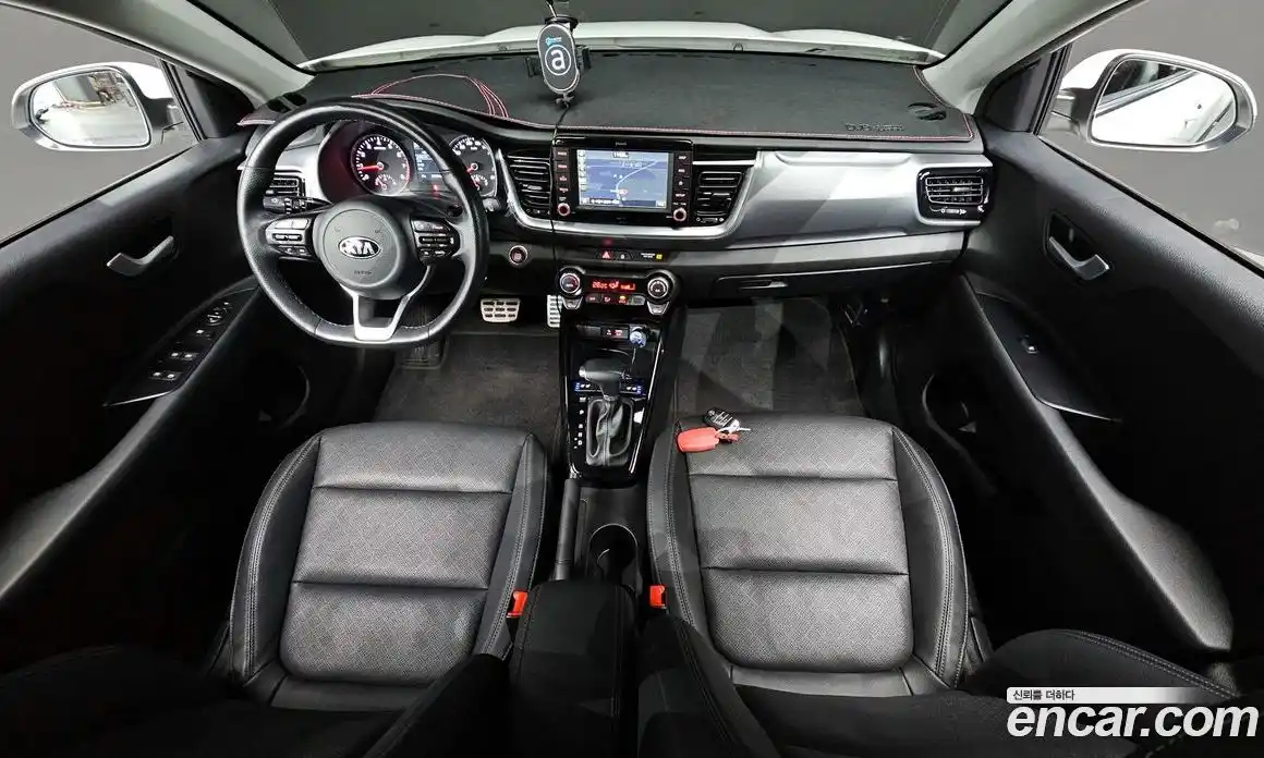 Kia Stonic 2019 1.4 Автомат в Москве № 532563, фото 7