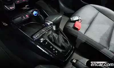 Kia Stonic 2019 1.4 Автомат в Москве № 532563, миниатюра 9