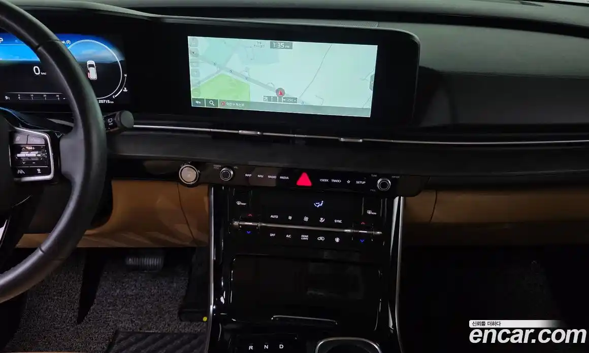 Kia Canival 2022 2.2 Автомат в Москве № 532600, фото 13