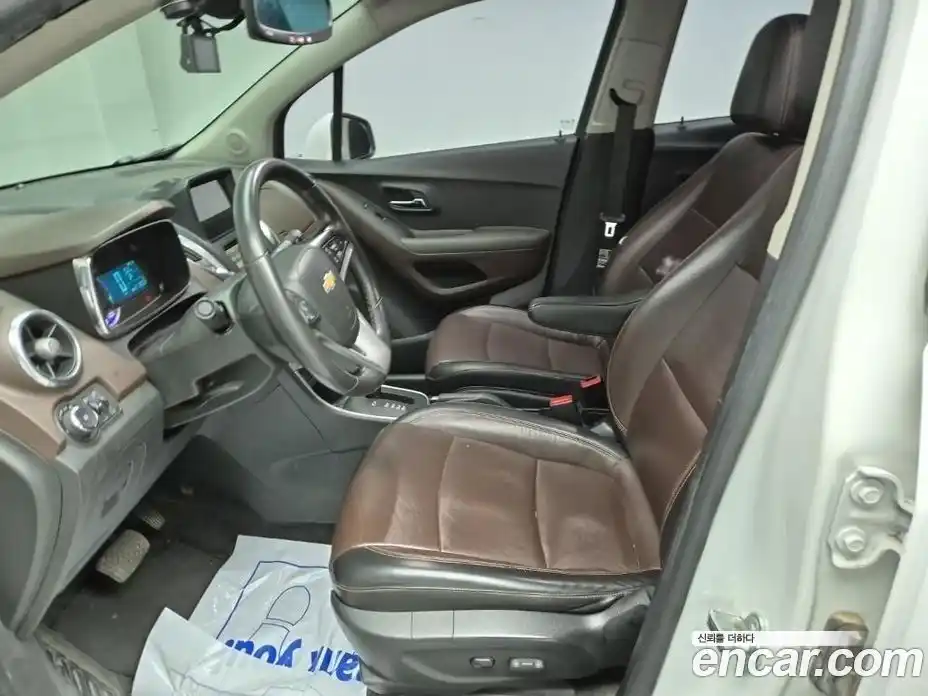 Chevrolet Trax 2013 1.4 Автомат в Москве № 533170, фото 11