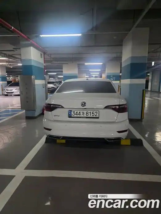 Volkswagen Jetta 2020 1.5 Автомат в Москве № 533815, фото 4