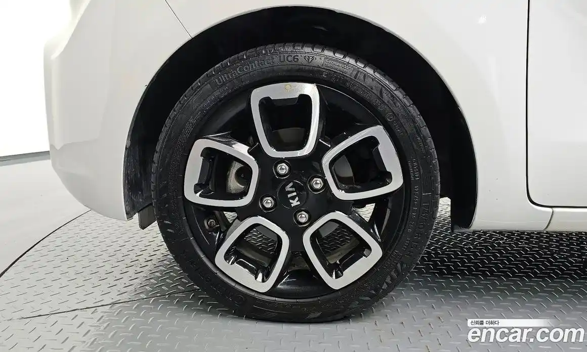 Kia Ray 2021 1.0 Автомат в Москве № 535219, фото 5