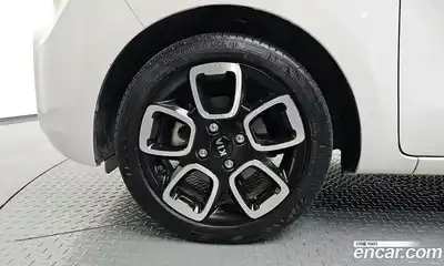 Kia Ray 2021 1.0 Автомат в Москве № 535219, миниатюра 5