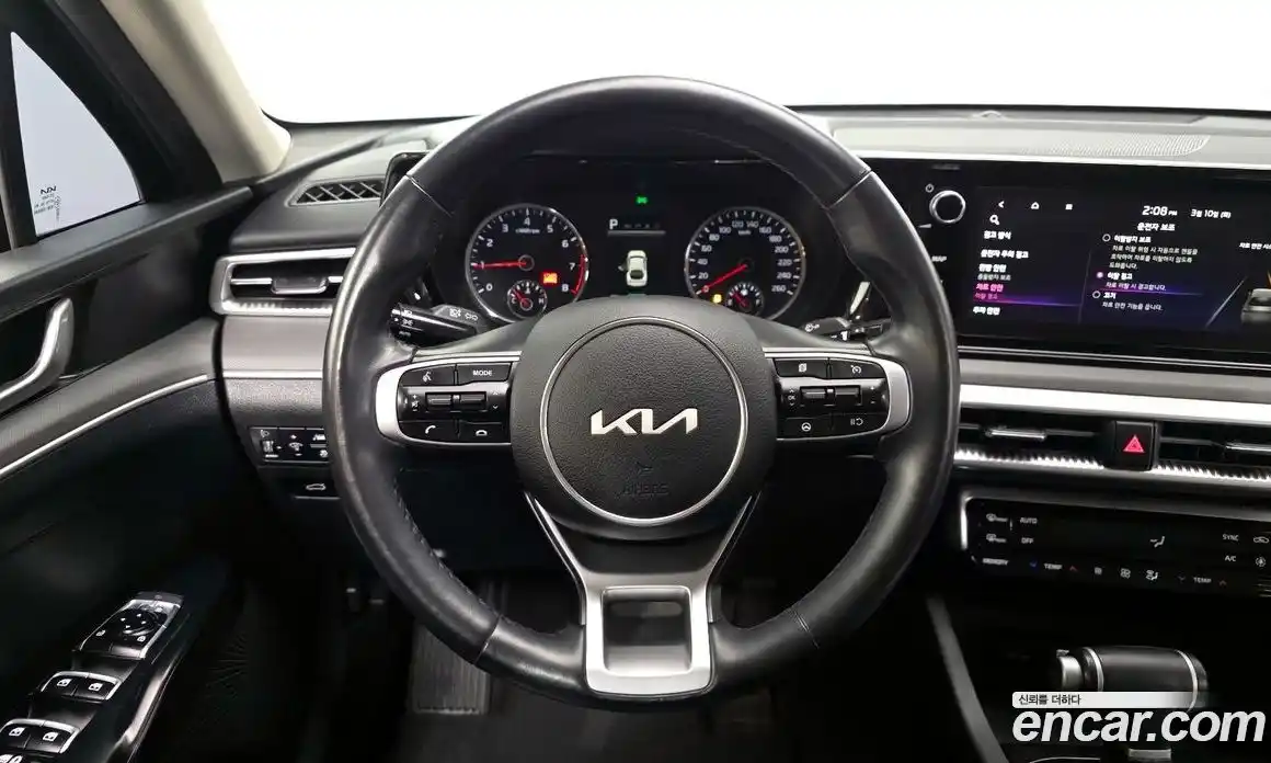 Kia K5 2022 2.0 Автомат в Москве № 535262, фото 13