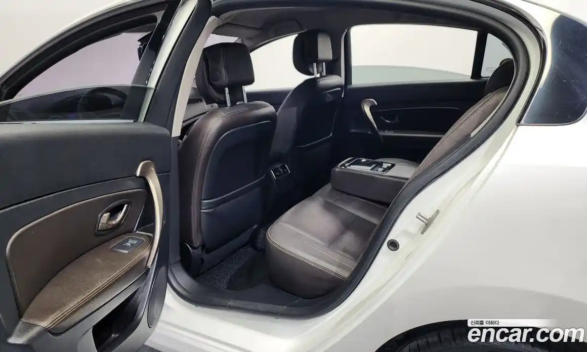 Renault SM5 2015 2.0 Автомат в Москве № 535494, фото 11