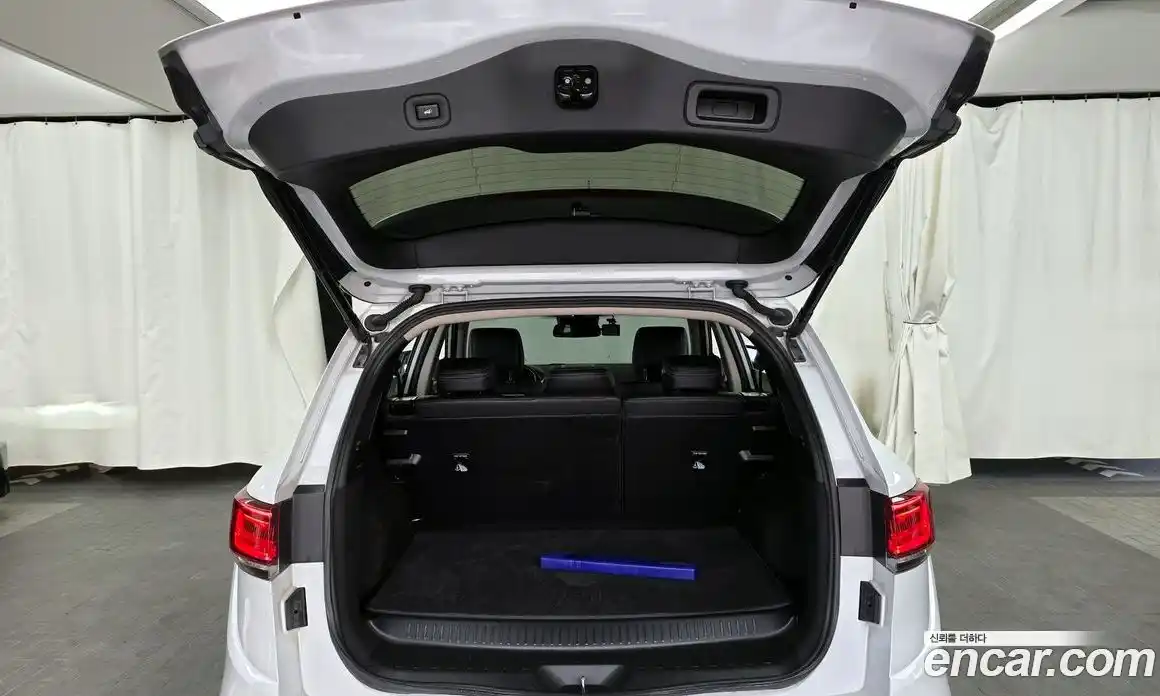 Renault QM6 2022 2.0 Автомат в Москве № 535497, фото 20