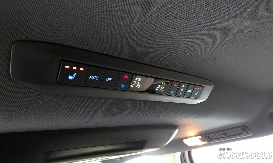 Toyota Sienna 2022 2.5 Автомат в Москве № 535758, фото 18