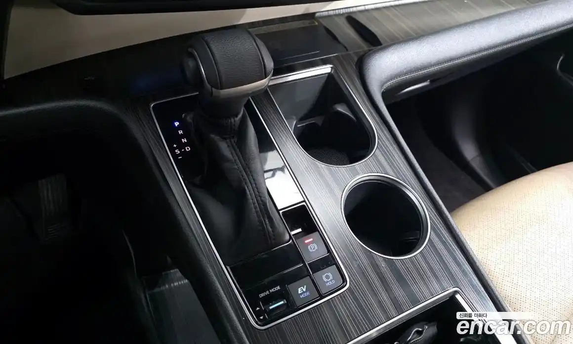 Toyota Sienna 2022 2.5 Автомат в Москве № 535758, фото 9