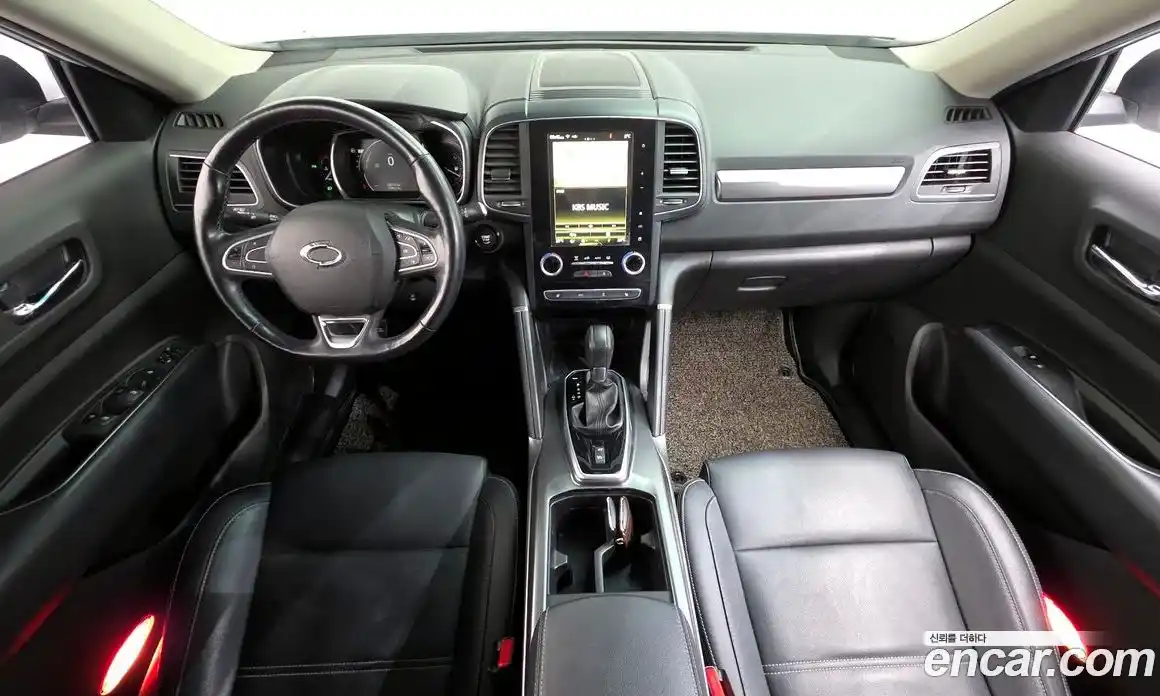 Renault QM6 2017 2.0 Автомат в Москве № 536088, фото 7