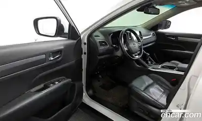 Renault QM6 2017 2.0 Автомат в Москве № 536088, миниатюра 10