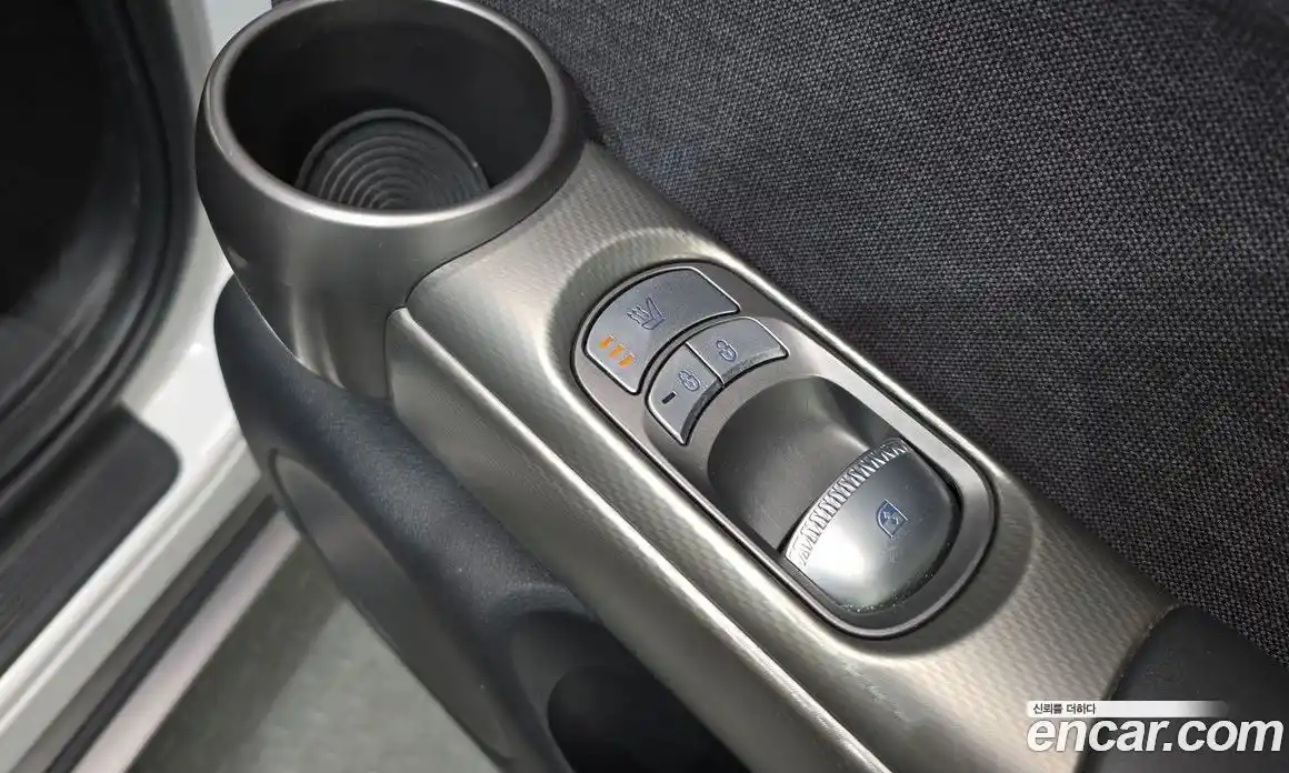 Genesis GV60 2022 0.1 Автомат в Москве № 536606, фото 19