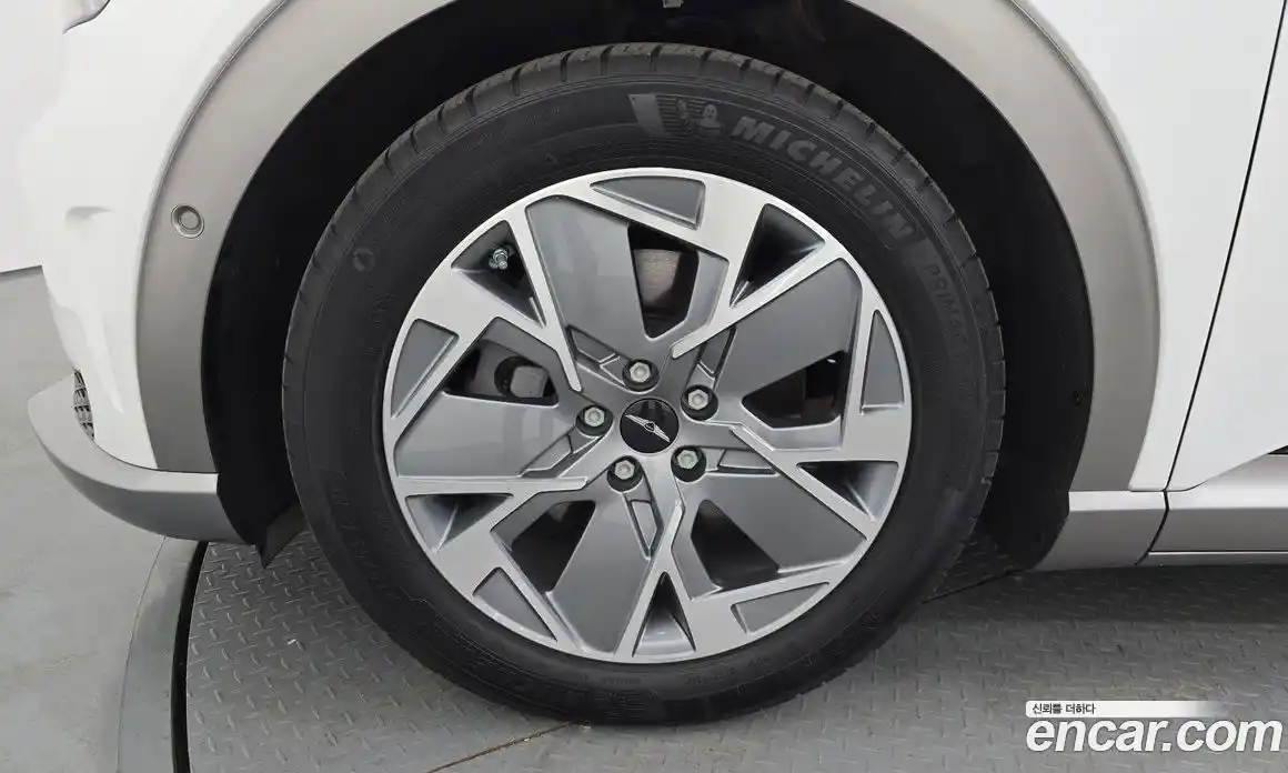 Genesis GV60 2022 0.1 Автомат в Москве № 536606, фото 5