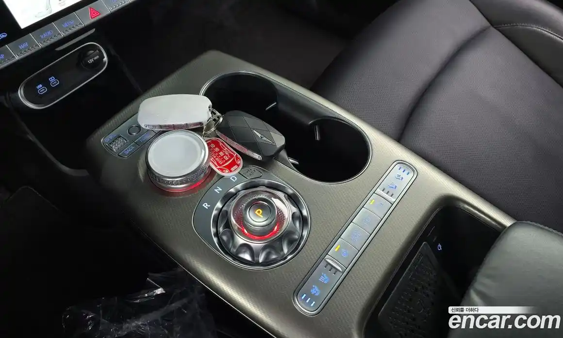 Genesis GV60 2022 0.1 Автомат в Москве № 536606, фото 9