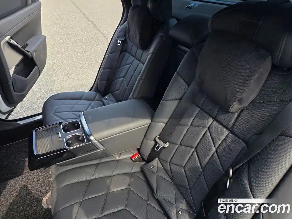 BMW 7-Series 2025 3.0 Автомат в Москве № 537856, фото 17