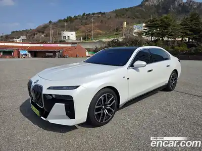 BMW 7-Series 2025 3.0 Автомат в Москве № 537856, миниатюра 2