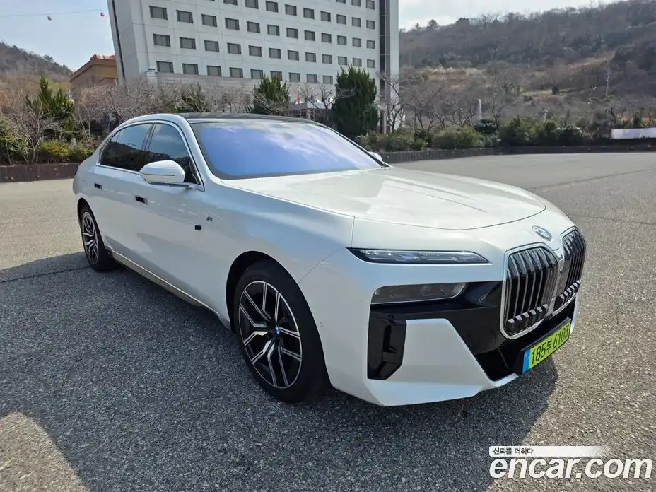 BMW 7-Series 2025 3.0 Автомат в Москве № 537856, фото 3