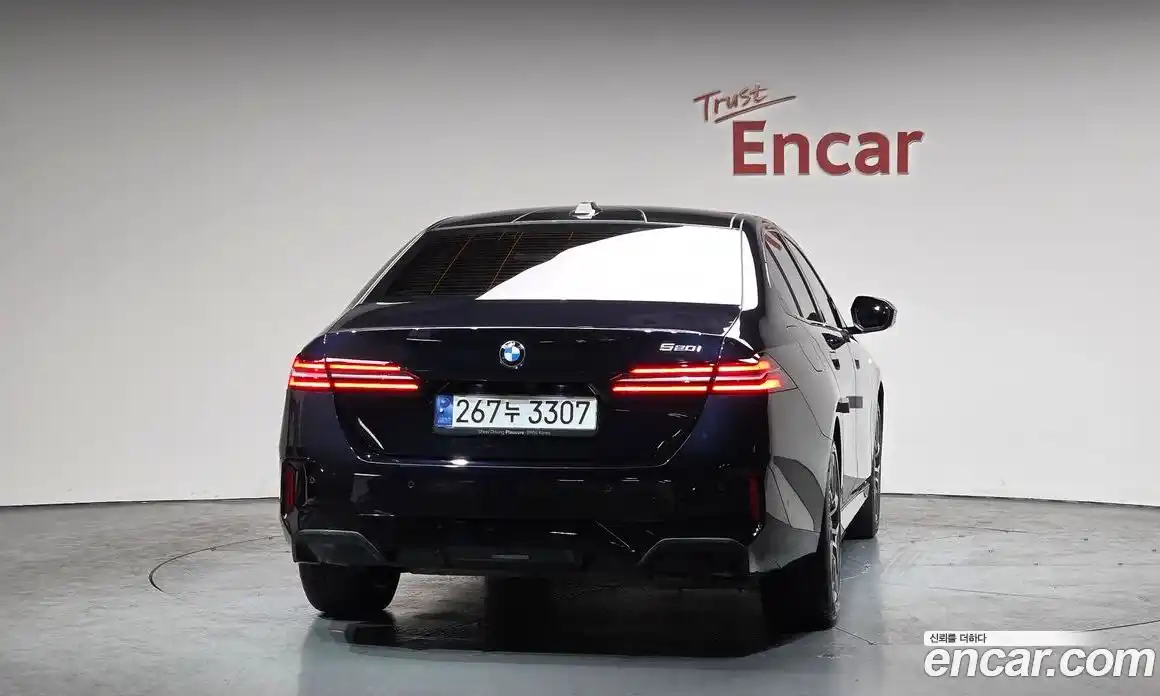 BMW 5-Series 2024 2.0 Автомат в Москве № 538070, фото 4