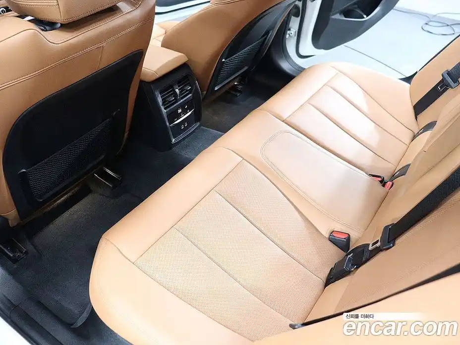 BMW 3-Series 2023 2.0 Автомат в Москве № 538775, фото 15