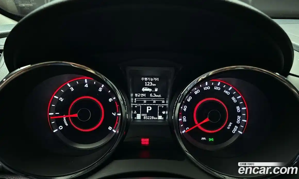 SsangYong TIBOLI 2017 1.6 Автомат в Москве № 538860, фото 8