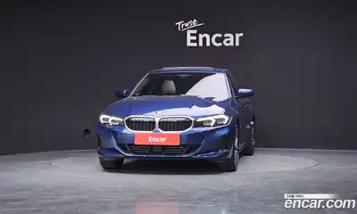 BMW 3-Series 2023 2.0 Автомат в Москве № 539690, миниатюра 3