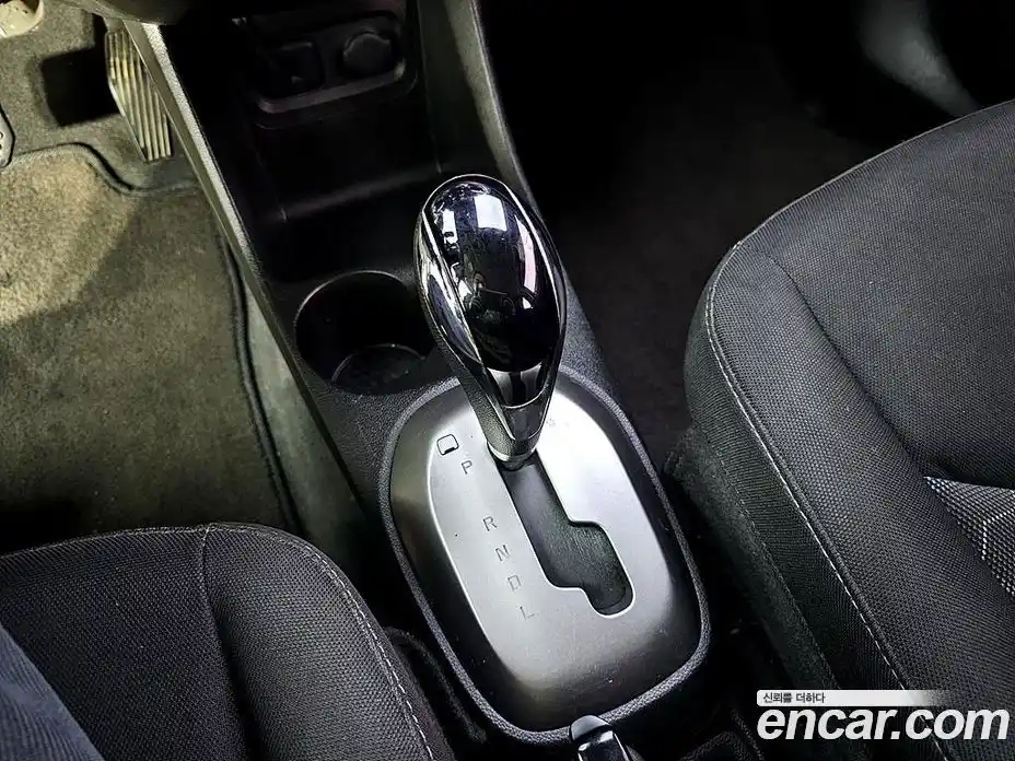 Chevrolet Spark 2016 1.0 Автомат в Москве № 540179, фото 16