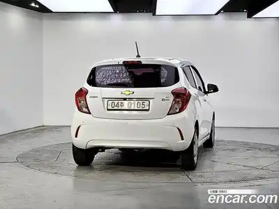 Chevrolet Spark 2016 1.0 Автомат в Москве № 540179, миниатюра 3