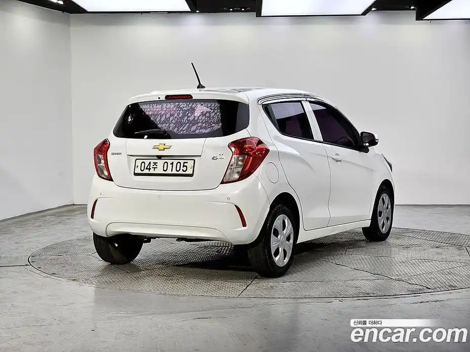 Chevrolet Spark 2016 1.0 Автомат в Москве № 540179, фото 4