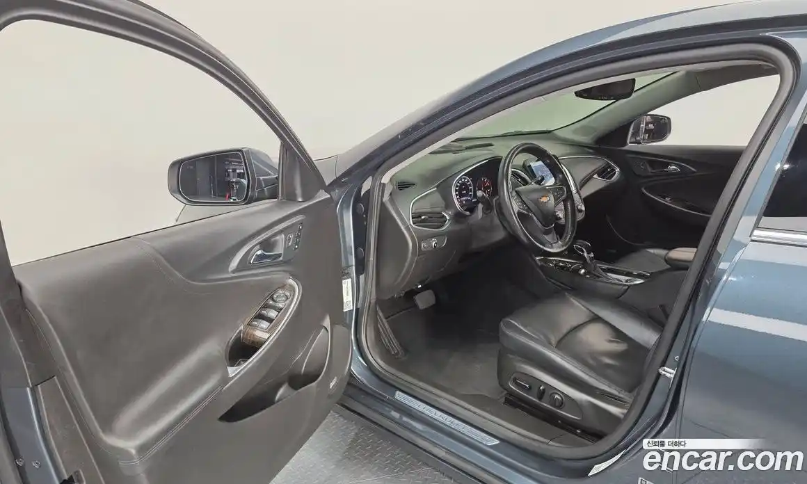 Chevrolet Malibu 2021 2.0 Автомат в Москве № 540209, фото 11