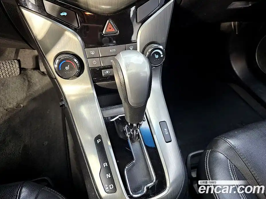 Chevrolet Cruze 2015 2.0 Автомат в Москве № 540709, фото 16