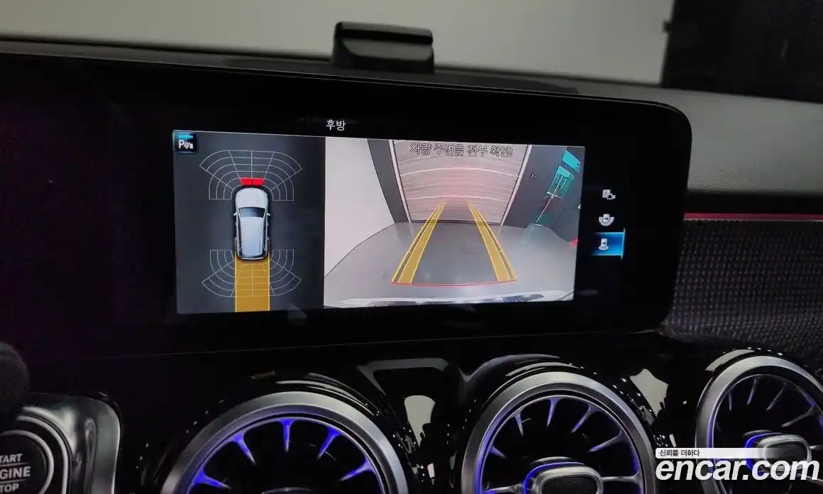 Mercedes-Benz GLB-Class 2021 2.0 Автомат в Москве № 542402, фото 16