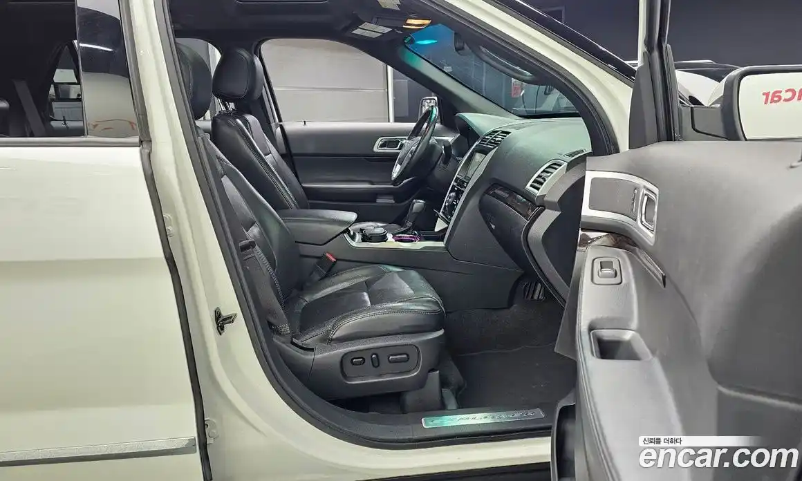 Ford Explorer 2011 3.5 Автомат в Москве № 542524, фото 11