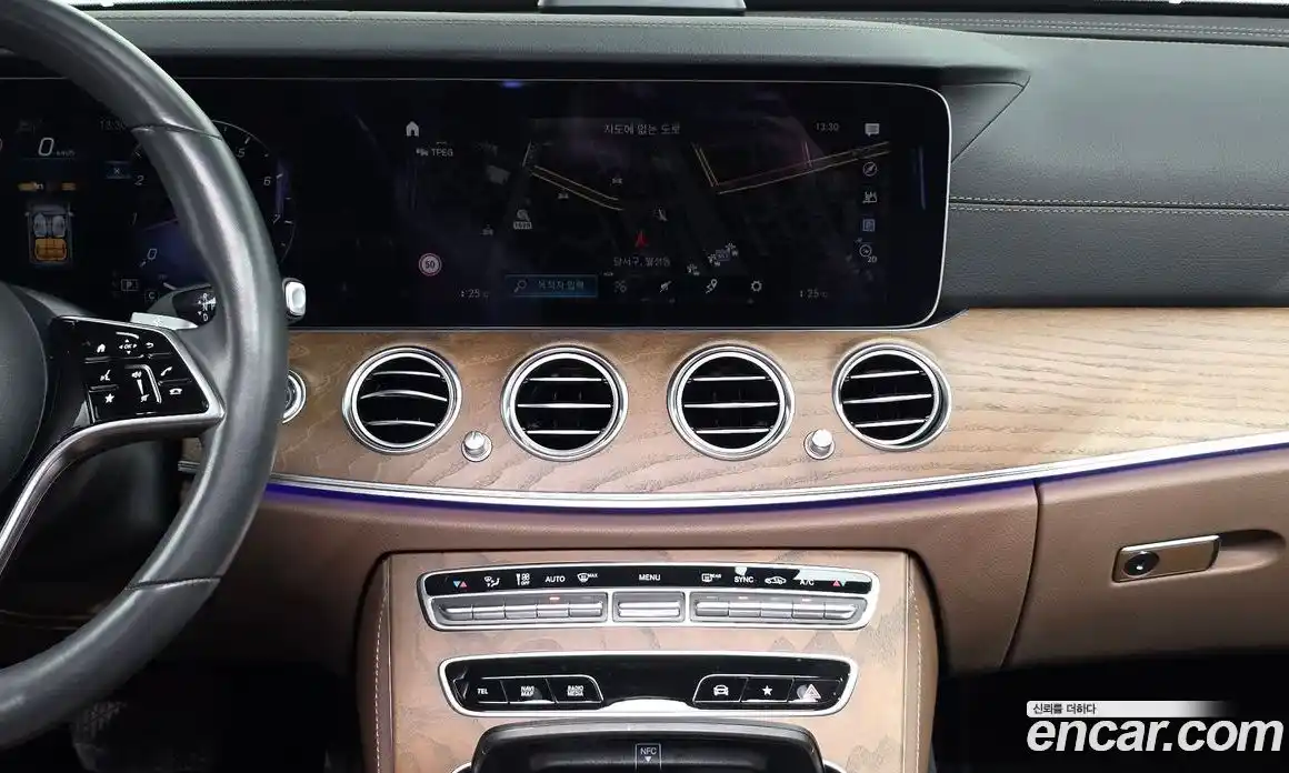 Mercedes-Benz E-Class 2022 2.0 Автомат в Москве № 542545, фото 14