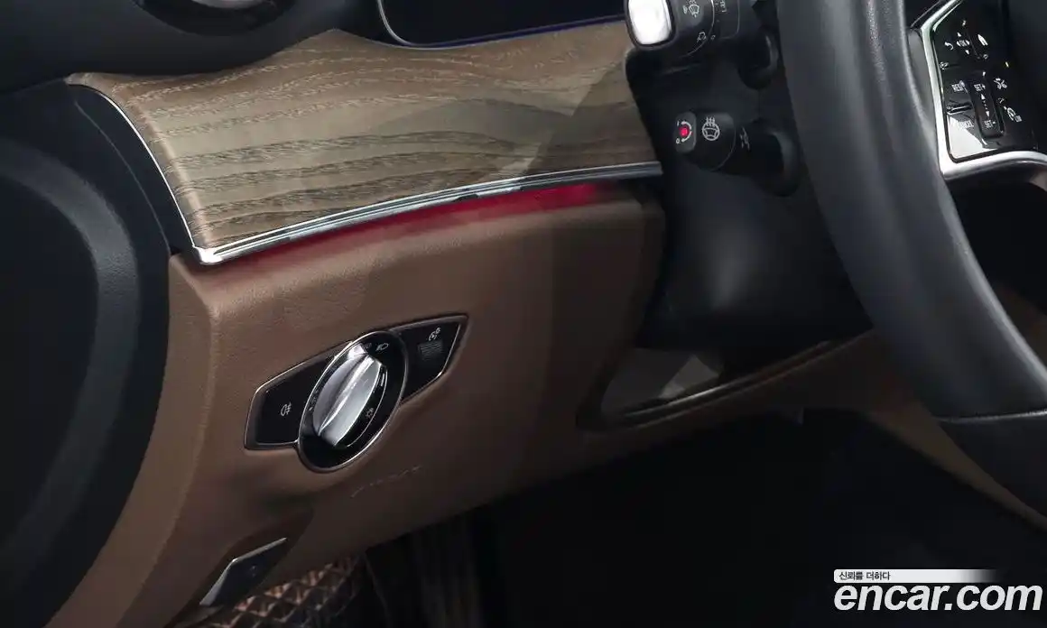 Mercedes-Benz E-Class 2022 2.0 Автомат в Москве № 542545, фото 16