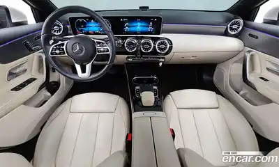 Mercedes-Benz A-Class 2020 2.0 Автомат в Москве № 542640, миниатюра 7