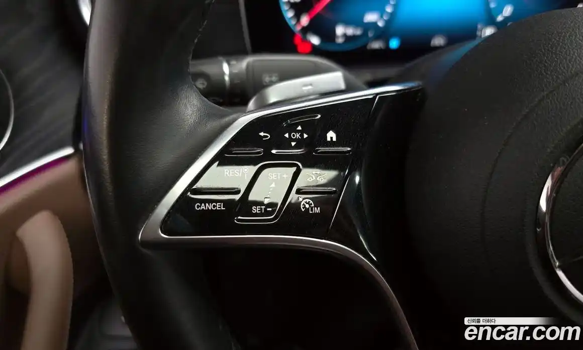 Mercedes-Benz E-Class 2023 2.0 Автомат в Москве № 542675, фото 17