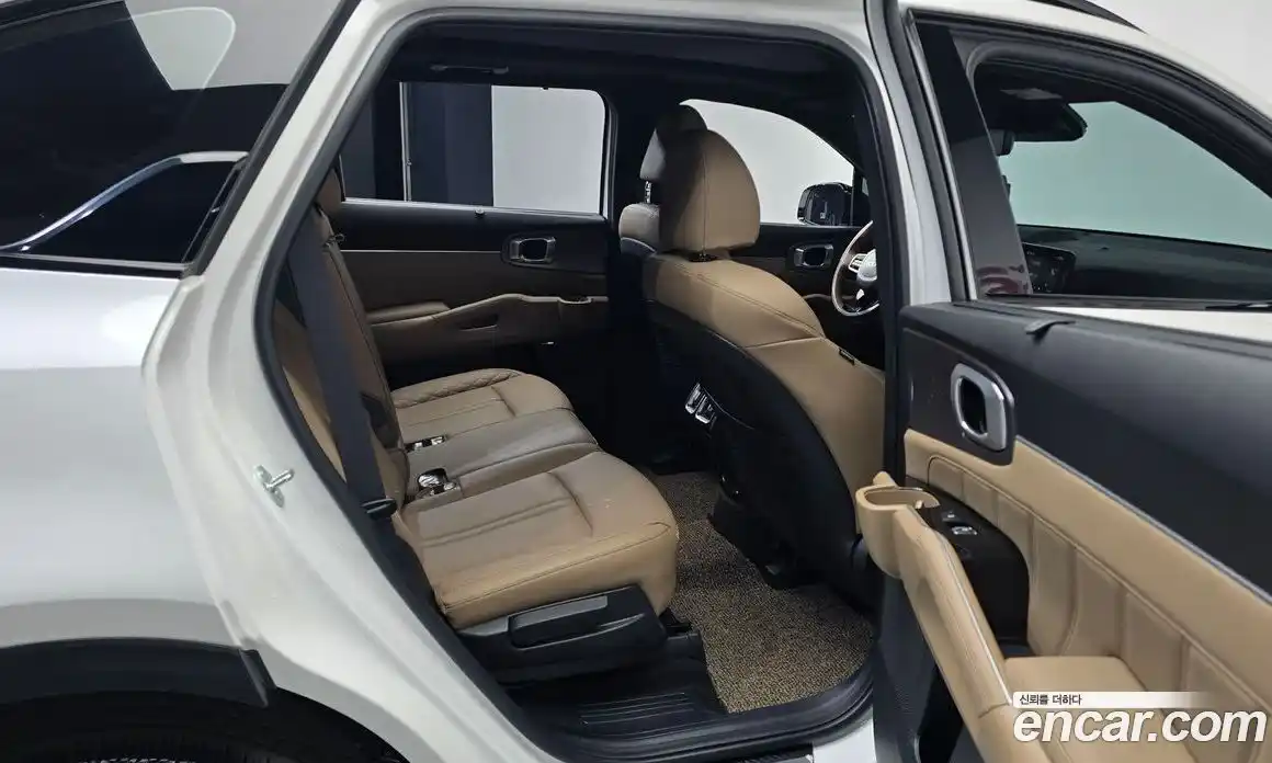 Kia Sorento 2024 2.2 Автомат в Москве № 54470, фото 12