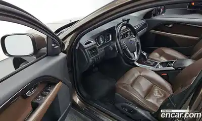 Volvo XC70 2015 2.4 Автомат в Москве № 545170, миниатюра 11