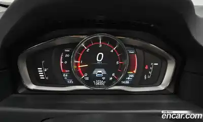 Volvo XC70 2015 2.4 Автомат в Москве № 545170, миниатюра 8