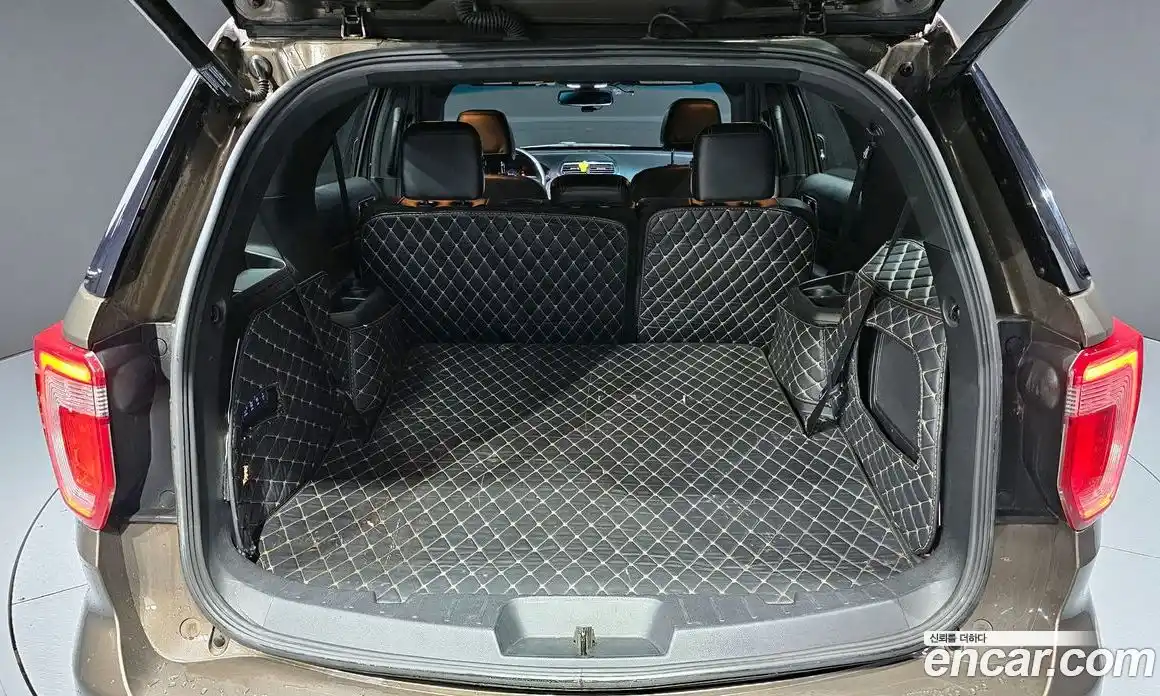 Ford Explorer 2016 2.3 Автомат в Москве № 547036, фото 20