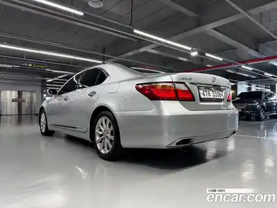 Lexus LS 2012 4.6 Автомат в Москве № 547146, миниатюра 6