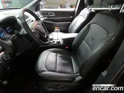 Ford Explorer 2018 2.3 Автомат в Москве № 547462, миниатюра 5