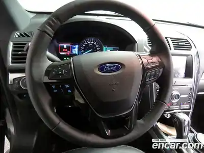 Ford Explorer 2018 2.3 Автомат в Москве № 547462, миниатюра 8