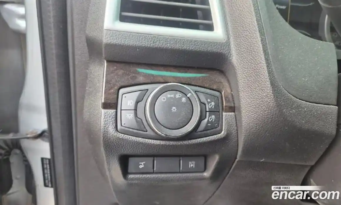 Ford Explorer 2015 3.5 Автомат в Москве № 547521, фото 11