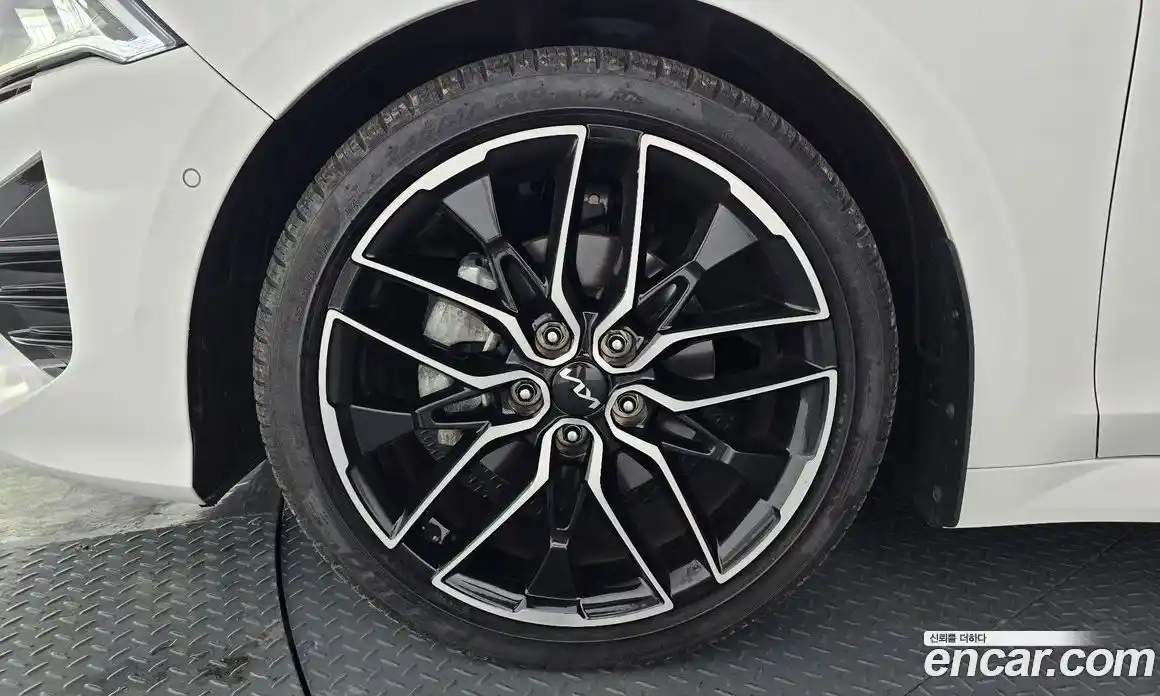 Kia K5 2023 1.6 Автомат в Москве № 55252, фото 4