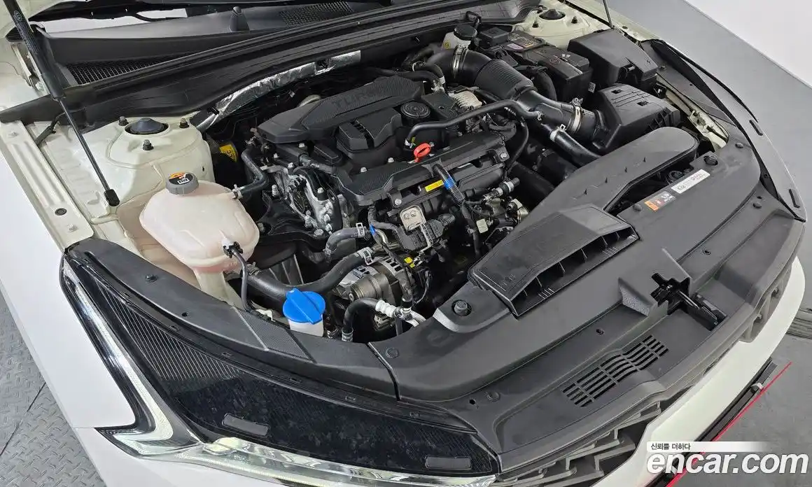 Kia K5 2023 1.6 Автомат в Москве № 55252, фото 5