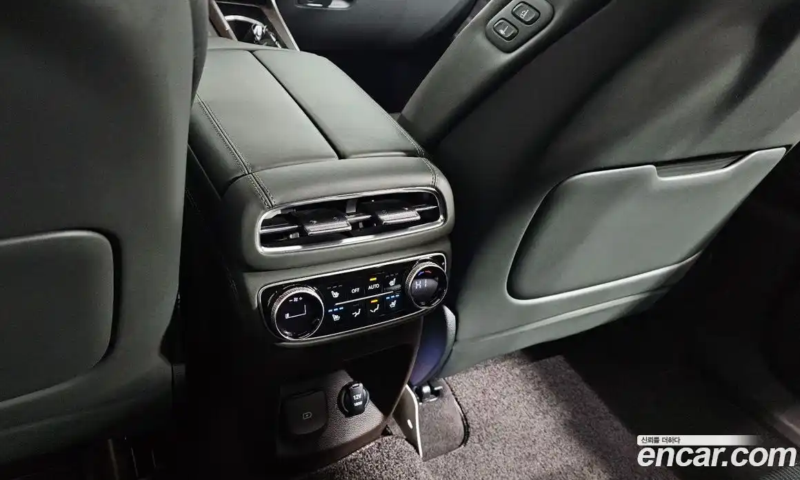 Genesis GV80 2021 3.0 Автомат в Москве № 58606, фото 10