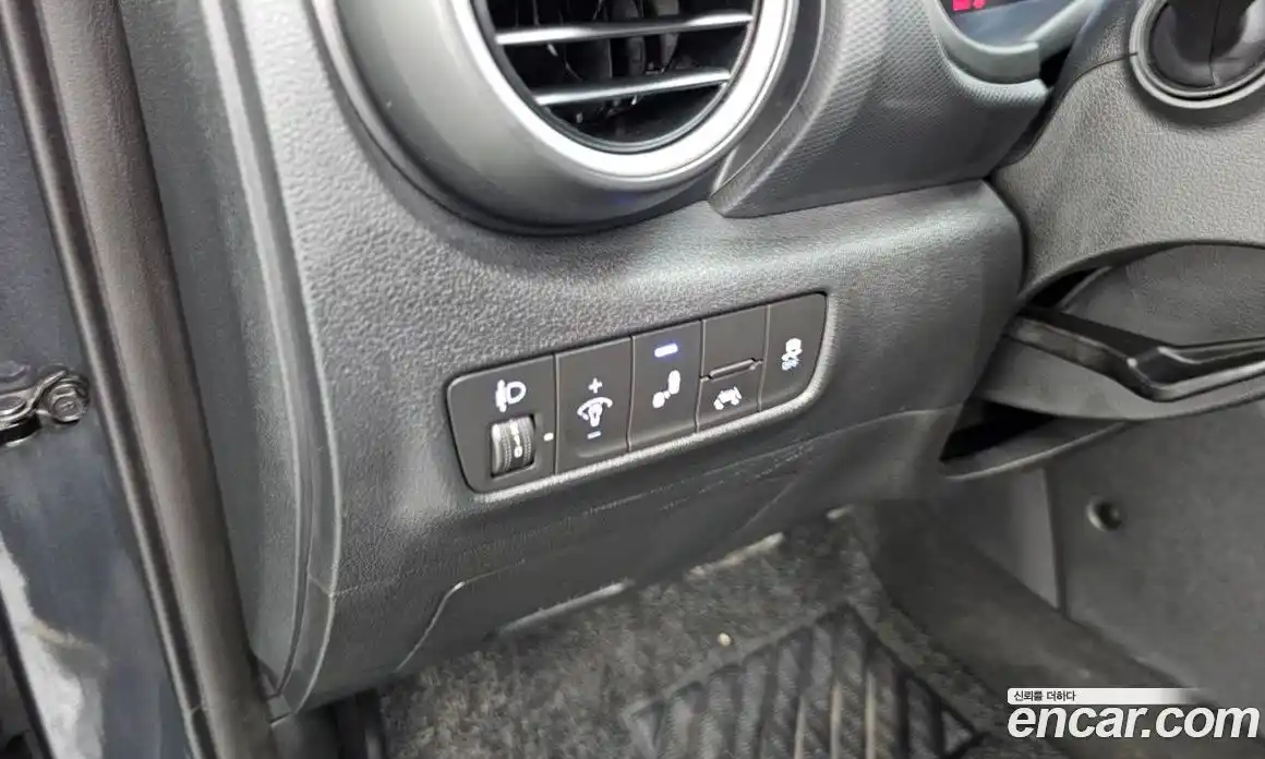 Hyundai Kona 2020 1.6 Автомат в Москве № 6121, фото 16